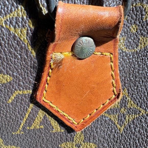 Vintage Louis Vuitton speedy bag - Picture 6 of 9